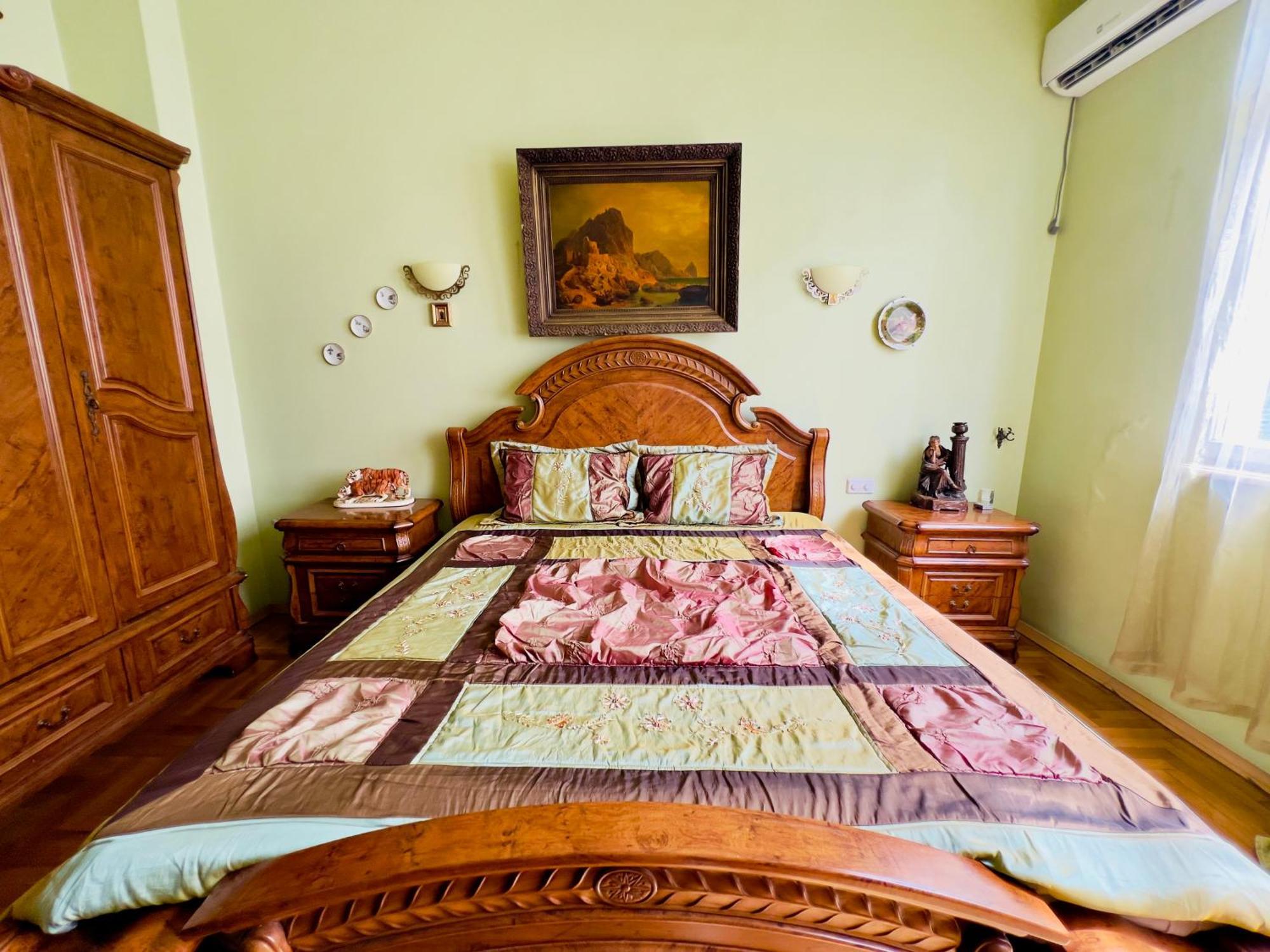 Apartment Maisi Batumi Exterior photo